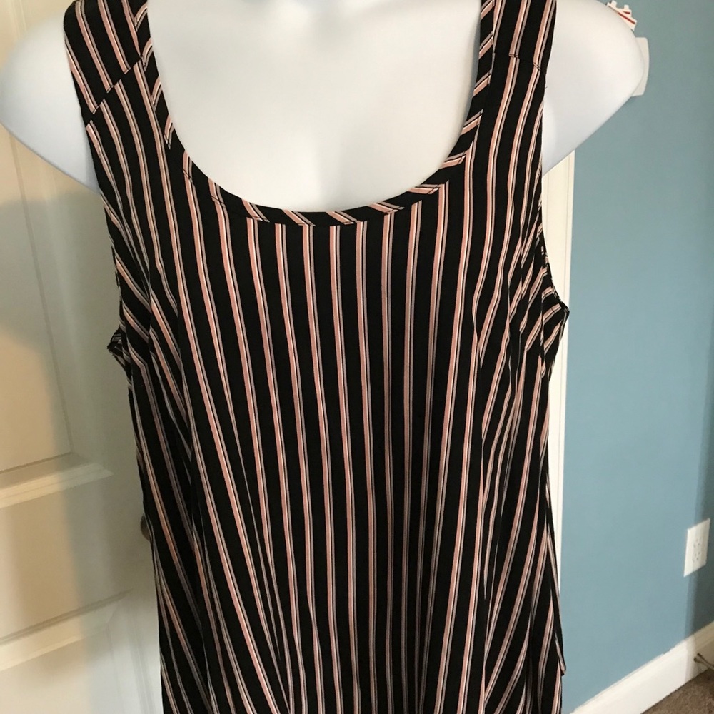 NWT! Torrid Size 2 Blouse